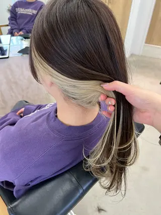 ロング カラー vince. moekoのヘアスタイル