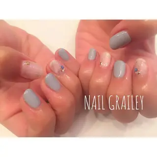 ネイル Grailey nail salonのネイルデザイン