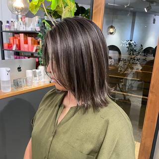 ミディアム 岸川 恭子のヘアスタイル