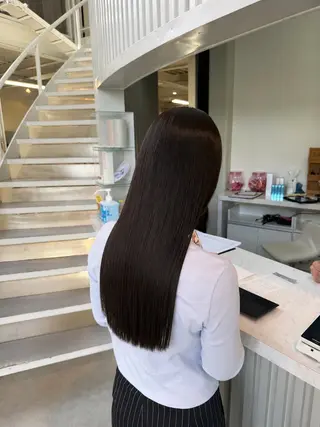 ロング 小島 芽海のヘアスタイル