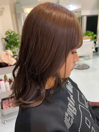 ミディアム カラー 多田 樹蘭のヘアスタイル