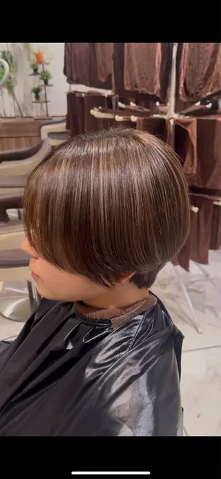 ショート 🦋盛れるレイヤー/ ベージュ/Ryugaのヘアスタイル