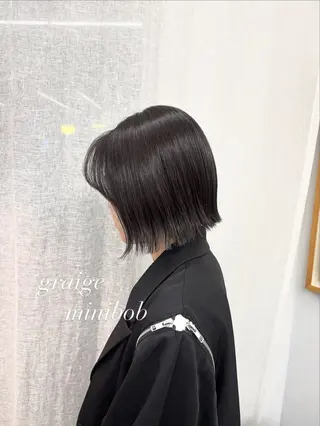 ショート カラー 【ヤマザキアヤメ】 艶カラー/縮毛矯正のヘアスタイル