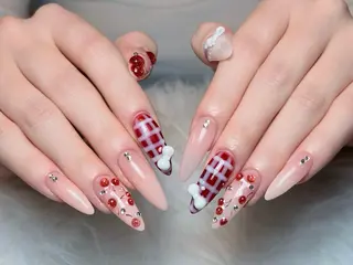 ネイル Eli Muse 新宿ネイルのネイルデザイン