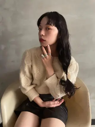 ロング ヘアアレンジ 大人girly🛋️ 🤍yukakoのヘアスタイル