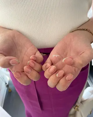 ミディアム ネイル pipi ..のネイルデザイン