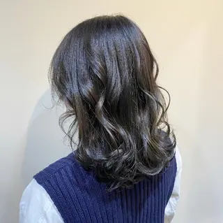 ミディアム カラー ヘアアレンジ 伊藤 玲衣のヘアスタイル