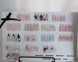 ネイル 🎀まゆ 🪽🐾のネイルデザイン