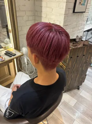 カラー メンズ 稲見 遥香のヘアスタイル