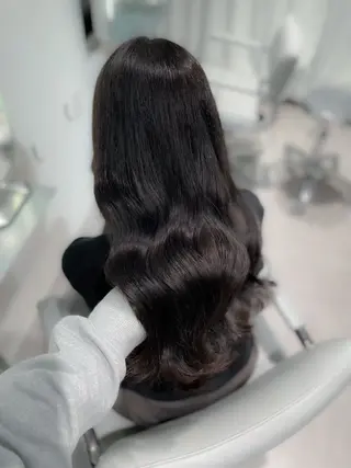 セミロング 透明感巻ける縮毛矯正 可愛いStyle杏琉のヘアスタイル