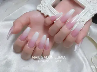ネイル ネイルサロン ルミア Lumia 店長施術のネイルデザイン