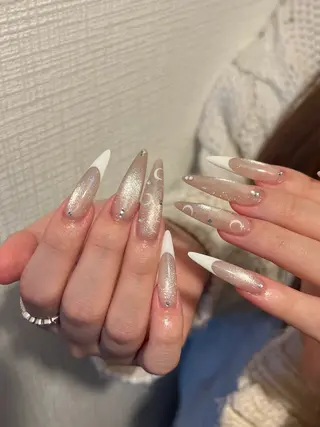 ネイル Luna Gladeのネイルデザイン