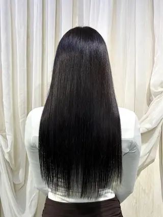 ロング カラー 🌟小出 倫花🌟 艶カラー/カットのヘアスタイル
