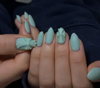 ネイル she’s nailのネイルデザイン
