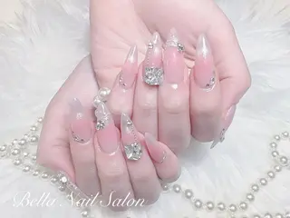 ネイル Bella Nail Salonパラジェルのネイルデザイン