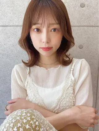 ミディアム カラー ヘアアレンジ 対馬 粘音のヘアスタイル