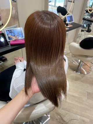 カラー 中谷 朱里のヘアスタイル