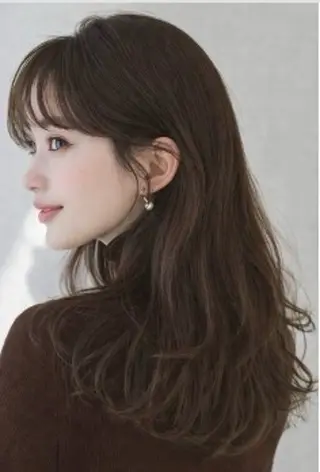 ロング まひろ / COCOのヘアスタイル