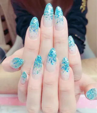 ネイル マジック ミラーのネイルデザイン