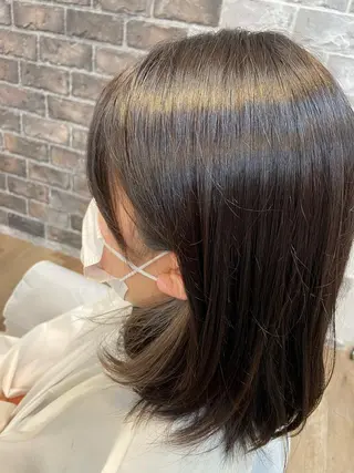 ロング カラー 渡辺 ゆみのヘアスタイル