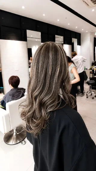 ロング 千葉 光春のヘアスタイル