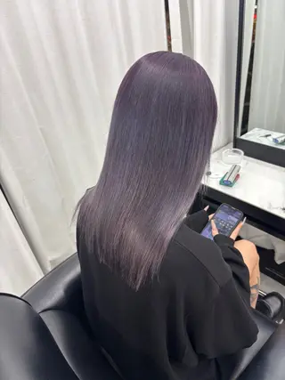 セミロング カラー ブリーチ/エクステ モデル募集中🖤のヘアスタイル