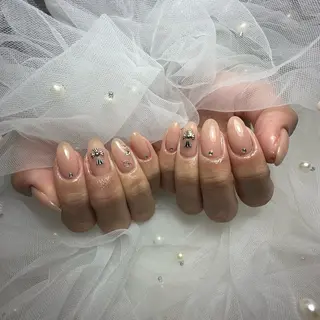 ネイル 里見 麗のネイルデザイン