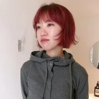 ショート カラー かがやしづ ⭐️ベージュのヘアスタイル