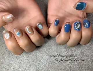 ネイル LAVISH 大和店 🤱子連れ大歓迎のネイルデザイン
