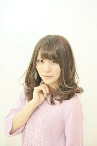 ミディアム ツヤ髪ケアカラー✨ 中谷良成のヘアスタイル