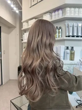 カラー ミルクティー/渋谷 shunta🌟🌟のヘアスタイル