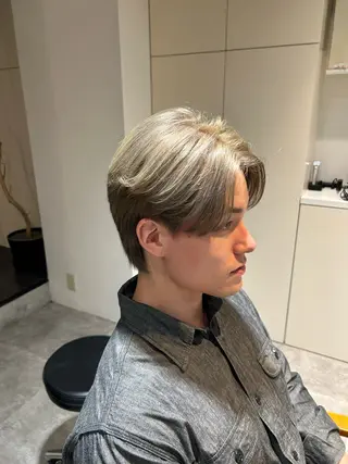 カラー ヘアアレンジ メンズ 梅木李奈🕊️ レイヤーダブルカラーのヘアスタイル
