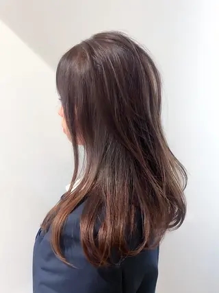 カラー 艶カラー🫧 猿渡 響のヘアスタイル