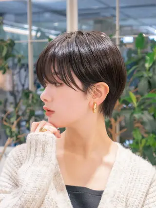 ショート 浅沼 ゆいのヘアスタイル