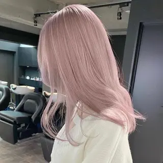 セミロング カラー 💫艶ハイトーン×髪 質改善💫リュウトのヘアスタイル