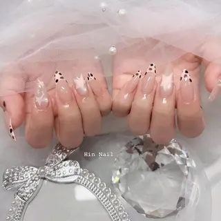 ネイル Hin Nailのネイルデザイン