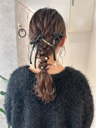 ミディアム Nana/透けカラー ×似合わせカットのヘアスタイル