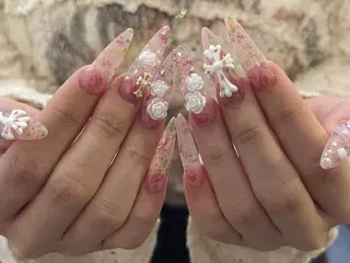 ネイル Yuu🎀 Belle Nailのネイルデザイン