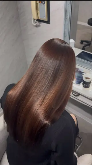 セミロング 西宮市で髪質改善 縮毛矯正特化のヘアスタイル