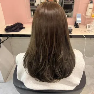 カラー 透明感グレージュ/ 艶髪/銀座TUNEのヘアスタイル