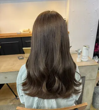 セミロング カラー 🦄垢抜けボブ特化× 暖色カラー未来🦄のヘアスタイル