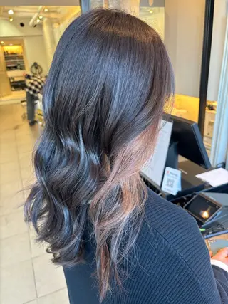 カラー サカウエ 透明感カラー🫧のヘアスタイル