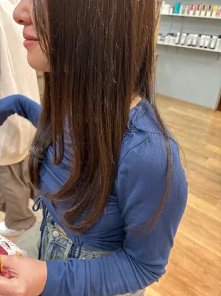 ロング Circus 石原愛里のヘアスタイル