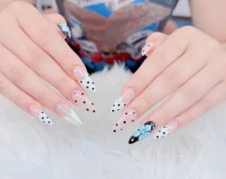 ネイル Melia Nailsのネイルデザイン