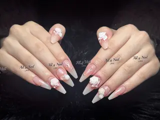 ネイル AiLy Nail 上野店のネイルデザイン