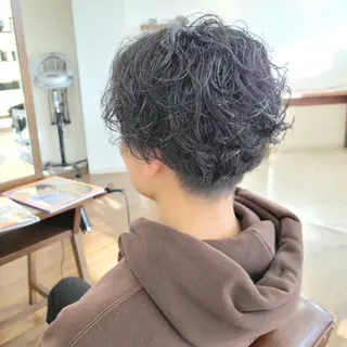メンズ パーマ 中川 秀明のヘアスタイル