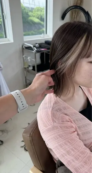 ミディアム 鈴木 妃帆未のヘアスタイル