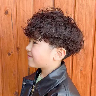 パーマ メンズ キッズ メンズパーマ/メンズ カット/たばたよしきのヘアスタイル