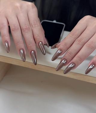 ネイル Dione Nail きよみのネイルデザイン