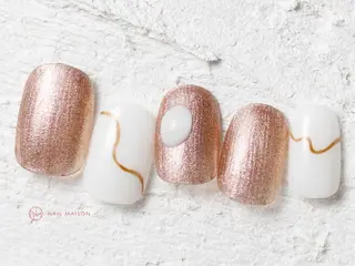 ネイル i nails 横浜WESTのネイルデザイン